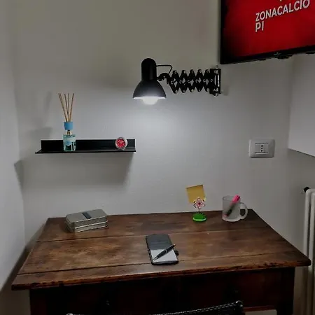 Express Traveller's Front Station Fs Privat Parking Parma