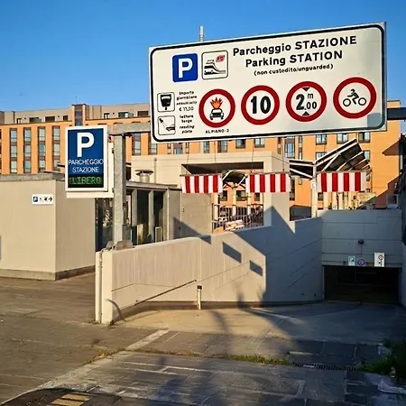 Express Traveller's Front Station Fs Covered Parking