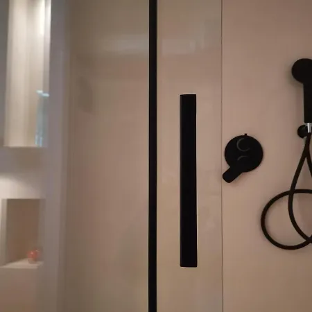 Express Traveller's Front Station Fs Privat Parking Free Apartment