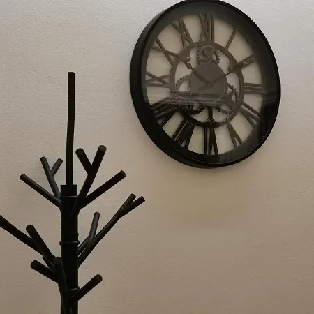 Express Traveller's Front Station Fs Privat Parking Apartment *