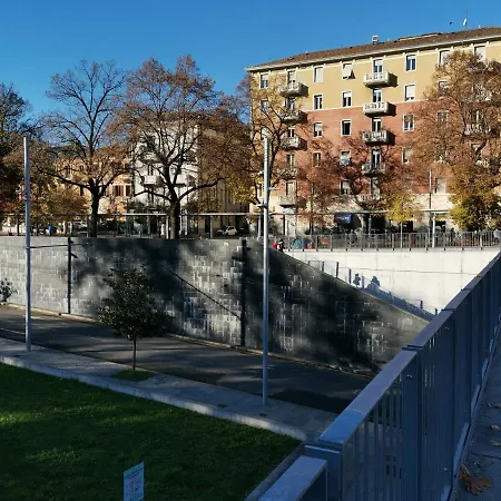 Parma Express Traveller'S Lodging Front Station Fs With Covered Parking *