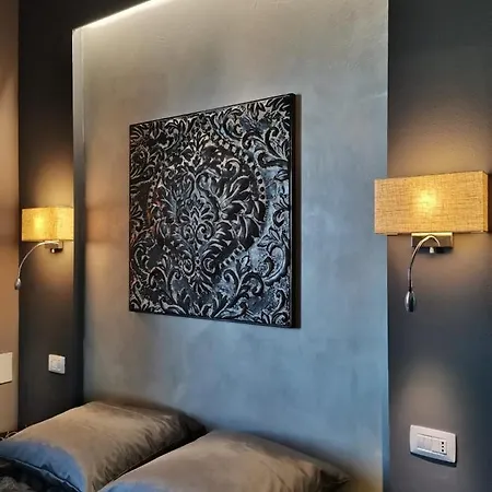 Express Traveller's Front Station Fs Privat Parking Apartamento *