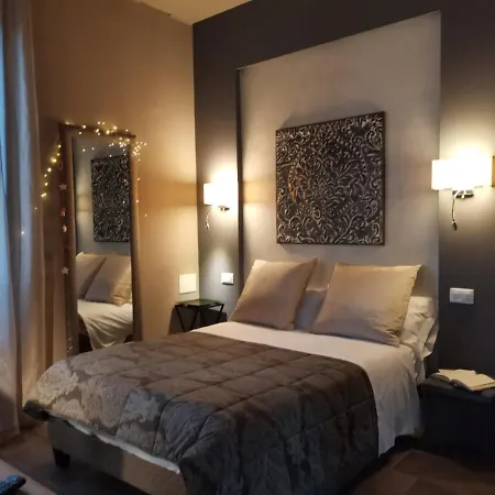 Express Traveller's Front Station Fs Privat Parking Parma