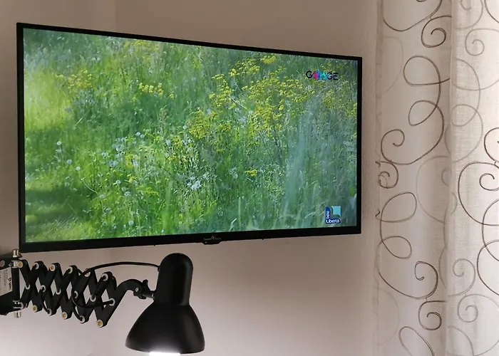 Parma Express Traveller'S Lodging Front Station Fs With Covered Parking Apartamento