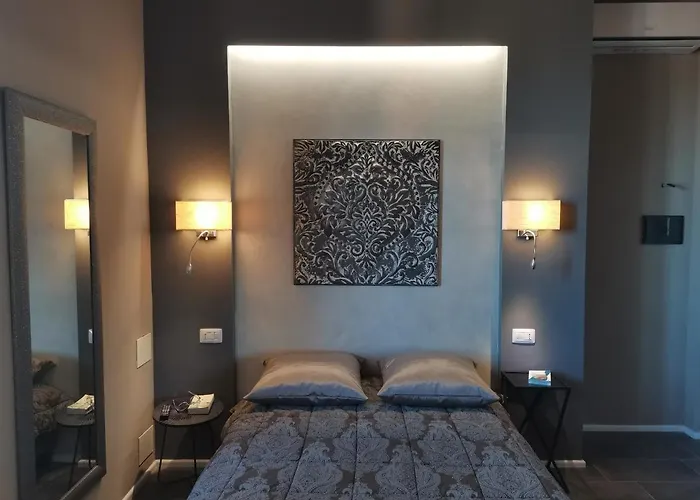 Appartamento Parma Express Traveller'S Lodging Front Station Fs With Covered Parking